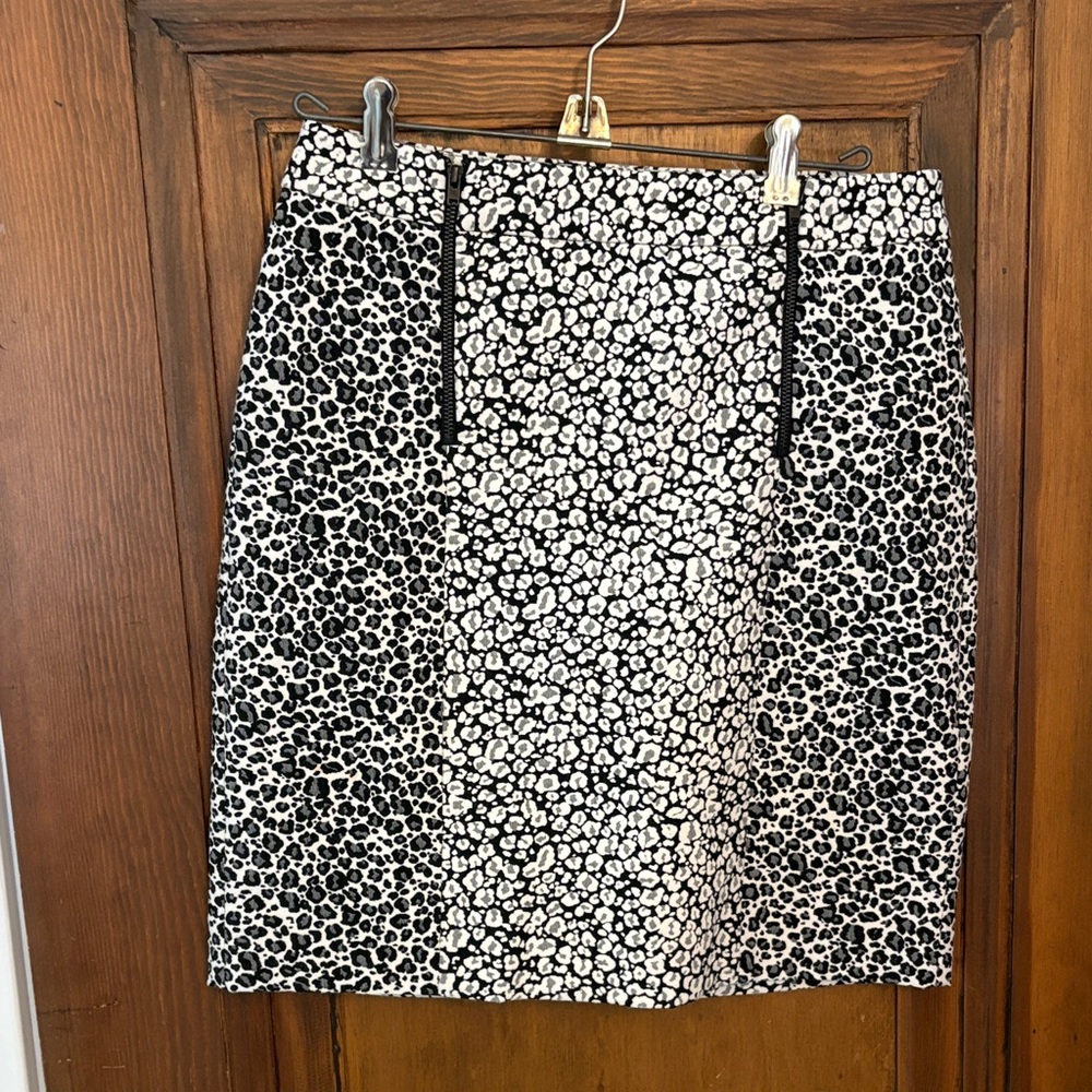 Black and White Animal Print Pencil Skirt